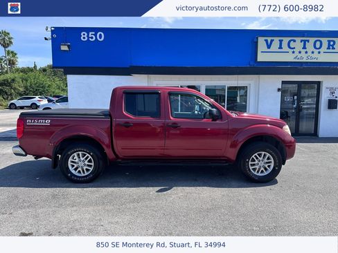 Used 2015 Nissan Frontier SV image 10