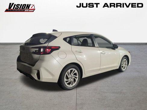 Used 2024 Subaru Impreza 2.0i image 5