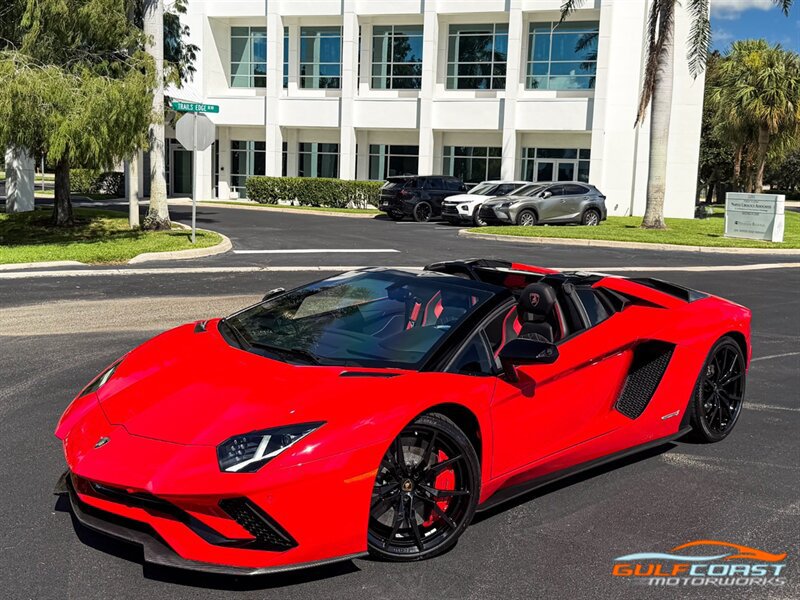 Used 2019 Lamborghini Aventador S AWD/4WD image 10