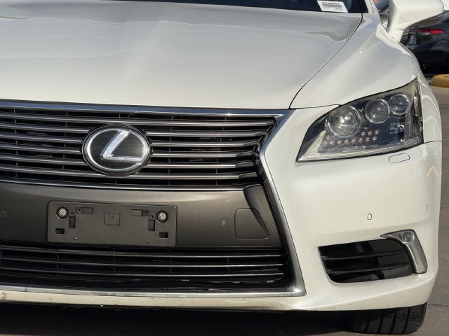 Used 2014 Lexus LS 460 L RWD image 4
