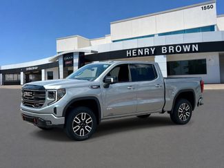 Used 2025 GMC Sierra 1500 AT4 w/ Technology Package AWD/4WD video 1