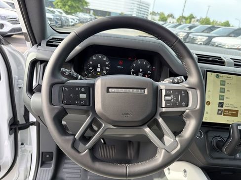 New 2026 Land Rover Defender 110 X-Dynamic SE AWD/4WD image 21