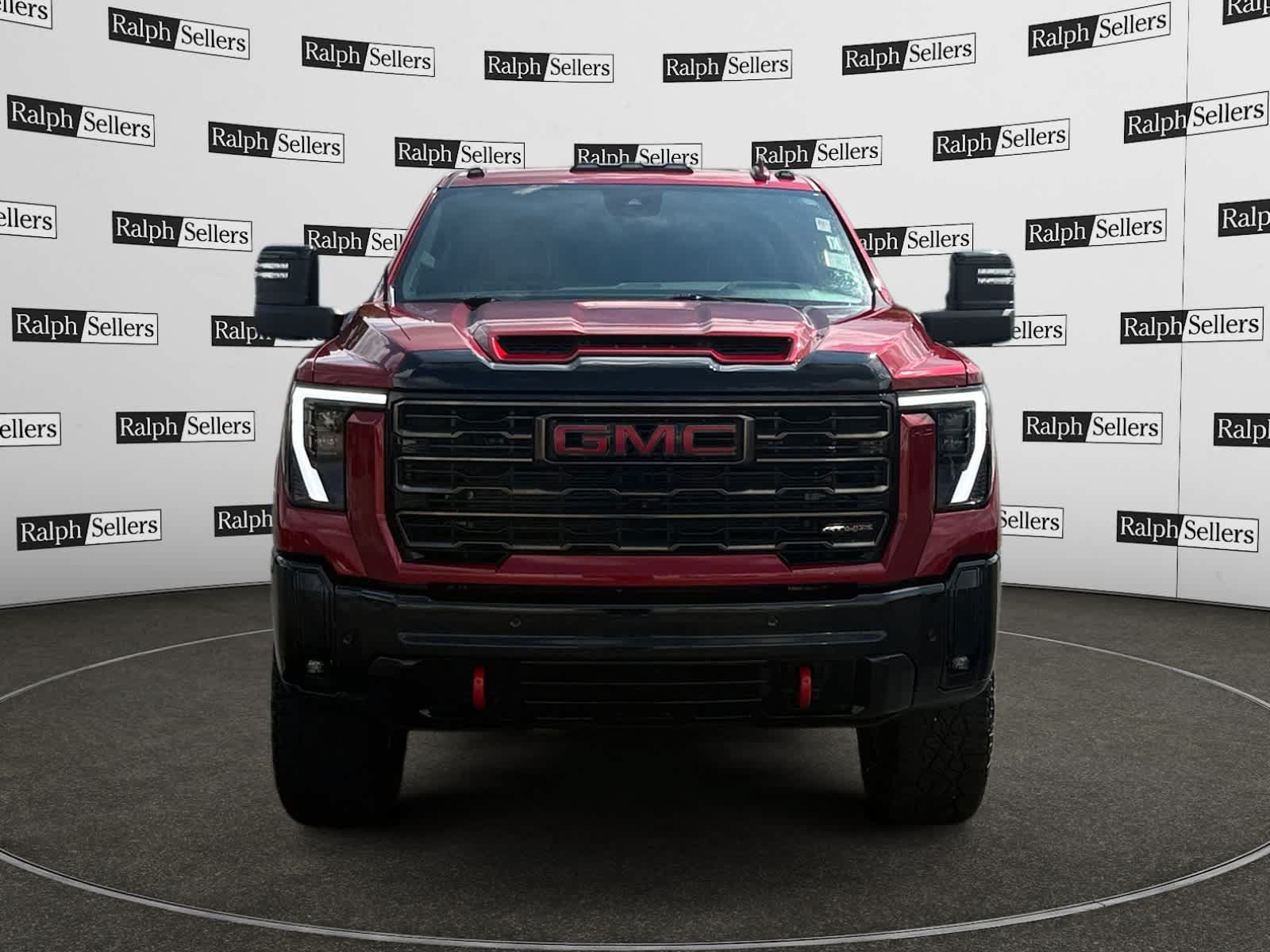 Used 2025 GMC Sierra 2500 AT4X AWD/4WD image 8