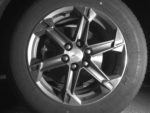 Used 2025 Chevrolet Blazer LT FWD image 12