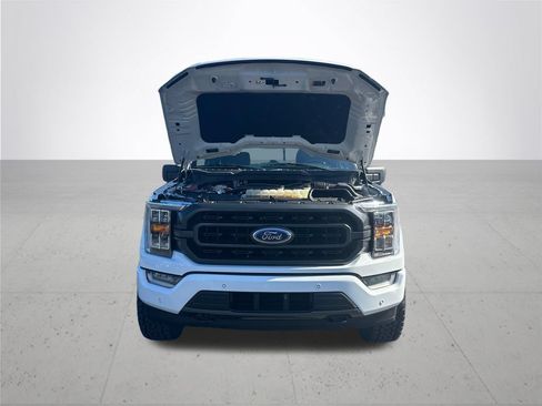 Used 2021 Ford F150 XLT w/ Equipment Group 302A High AWD/4WD image 4