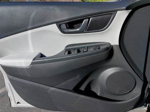 Used 2023 Hyundai Kona SEL w/ Cargo Package image 26