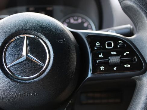 Used 2023 Mercedes-Benz Sprinter 2500 image 23