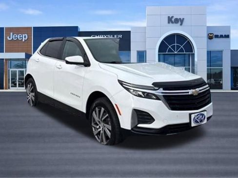 Used 2023 Chevrolet Equinox LT AWD/4WD image 45