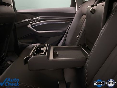 Used 2023 Audi e-tron Premium Plus w/ Premium Plus Package AWD/4WD image 72