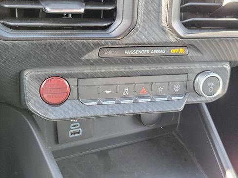 Used 2024 Ford Mustang GT RWD image 27
