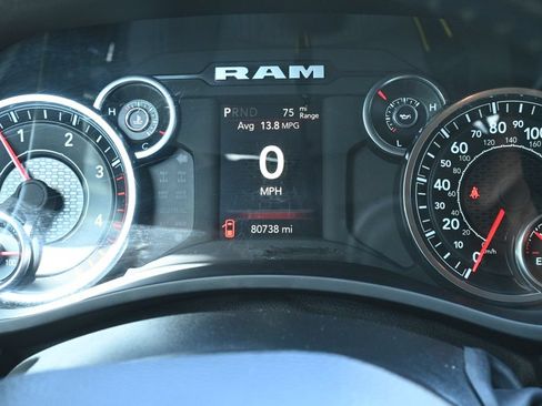 Used 2024 RAM 2500 Big Horn AWD/4WD image 9