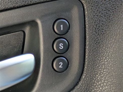 Used 2015 Dodge Charger R/T image 23