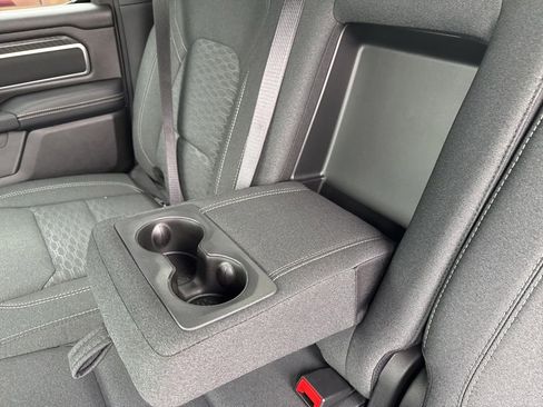 New 2026 RAM 1500 4x4 Crew Cab image 33