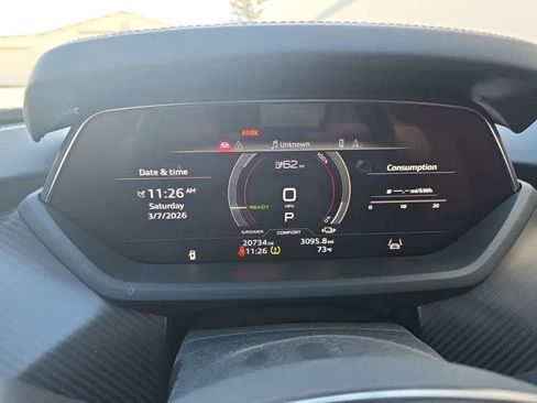 Used 2022 Audi RS e-tron GT w/ Carbon Performance Package image 8