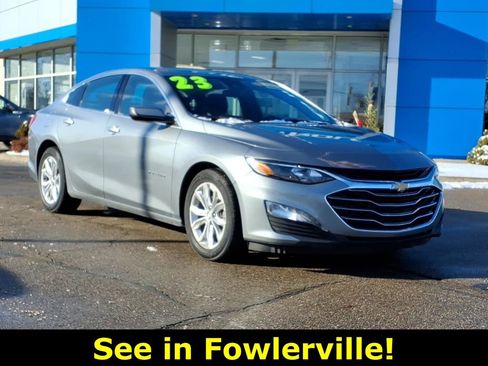 Used 2023 Chevrolet Malibu LT image 2
