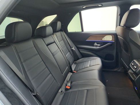 New 2026 Mercedes-Benz GLE 580 4MATIC image 21