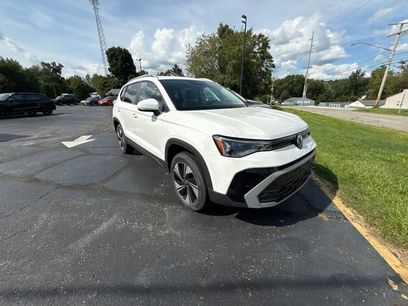 New 2026 Volkswagen Taos SE