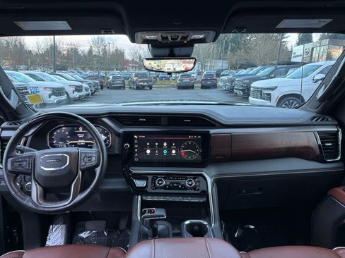 Certified 2025 GMC Sierra 1500 Denali Ultimate image 11