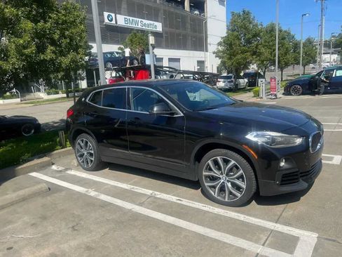 Used 2018 BMW X2 xDrive28i w/ Premium Package AWD/4WD image 2