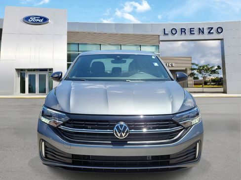 Used 2024 Volkswagen Jetta Sport FWD image 2