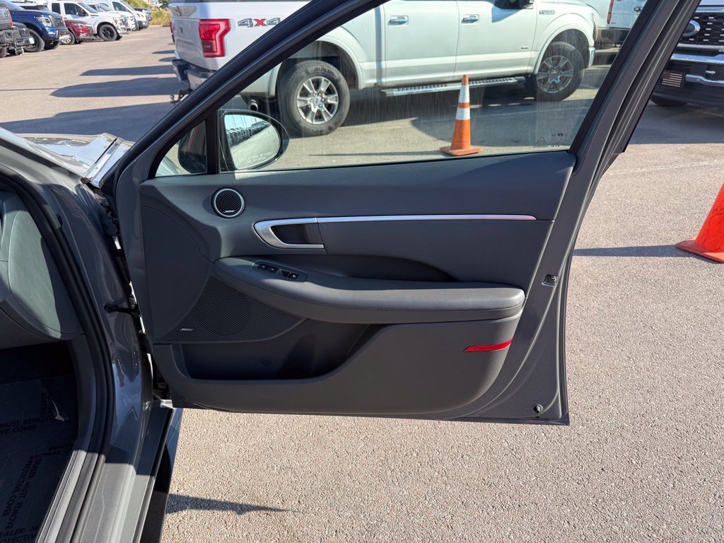 Used 2021 Hyundai Sonata SEL Plus w/ Tech Package FWD image 26