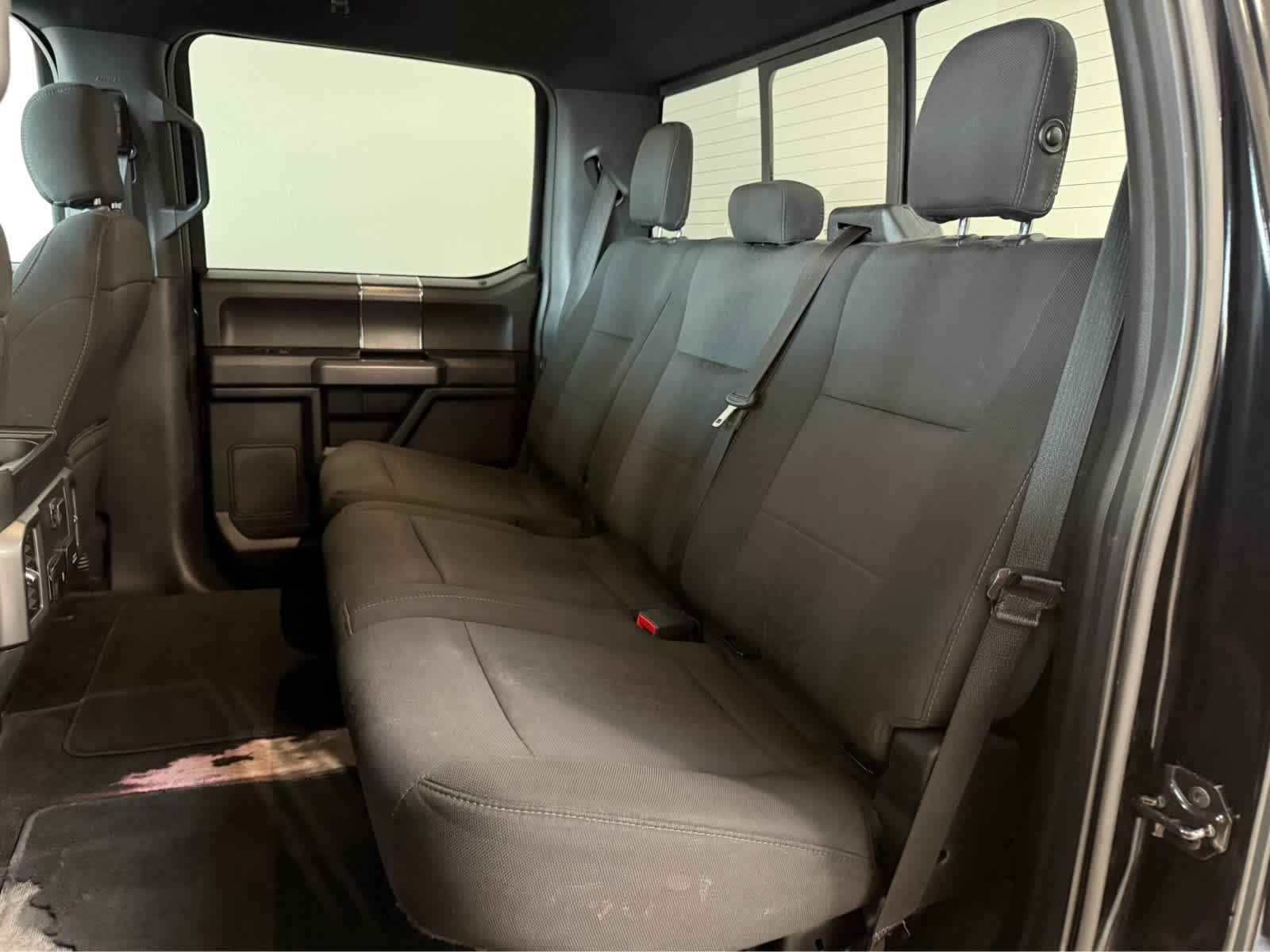 Used 2018 Ford F150 XLT w/ Equipment Group 302A Luxury AWD/4WD image 14