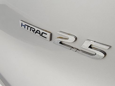 Used 2023 Hyundai Santa Fe Limited image 9