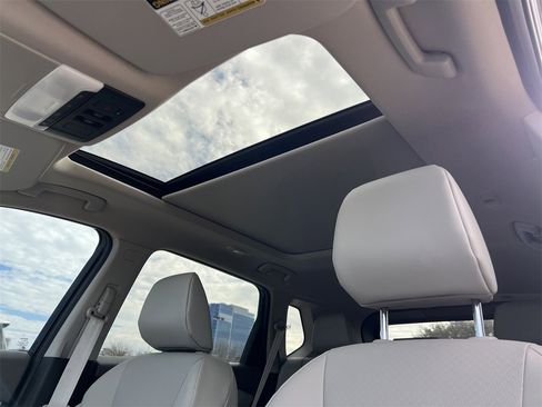 New 2026 Nissan Rogue SV image 15