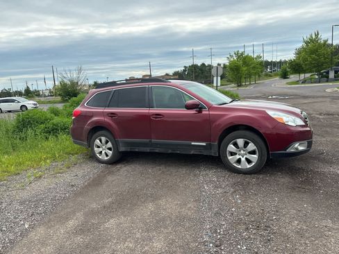Used 2012 Subaru Outback 2.5i Premium AWD/4WD image 6