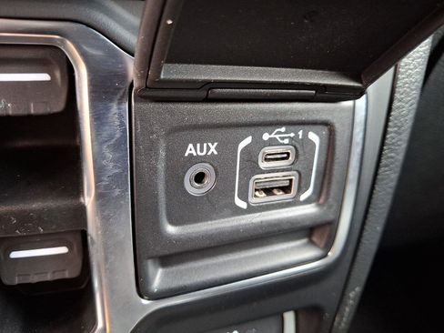 Used 2022 Jeep Wrangler Unlimited Rubicon 4xe w/ Cold Weather Group image 27