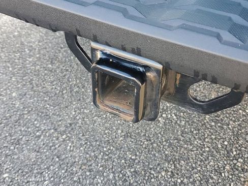 Used 2022 Toyota Tacoma SR5 image 9