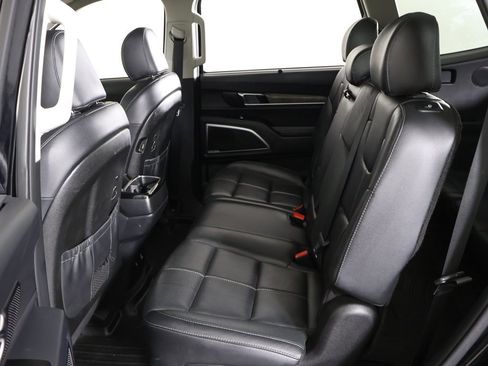 Used 2020 Kia Telluride SX image 40