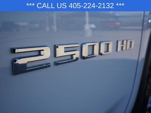 Used 2024 Chevrolet Silverado 2500 LT image 9