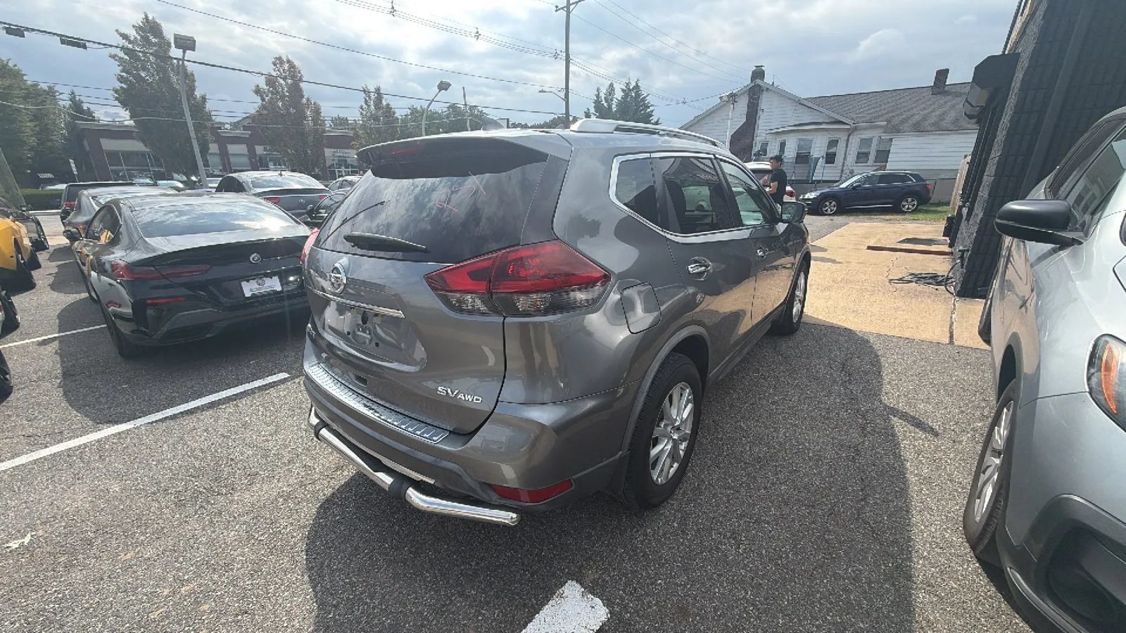 Used 2018 Nissan Rogue SV w/ Premium Package AWD/4WD image 11