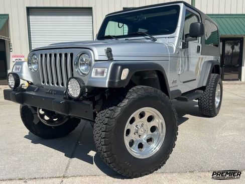 Used 2005 Jeep Wrangler Unlimited image 28