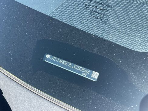 Used 2020 Toyota Corolla XSE w/ Carpet Mat Package (TMS) FWD image 13