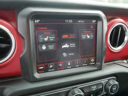 Used 2023 Jeep Gladiator Rubicon w/ LED Lighting Group image 32