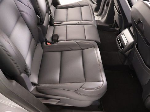 New 2026 Lincoln Nautilus Premier image 14