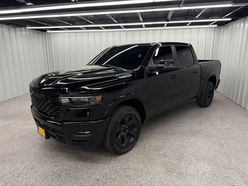 Used 2025 RAM 1500 Lone Star AWD/4WD image 3