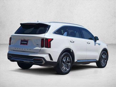 Used 2022 Kia Sorento S AWD/4WD image 8
