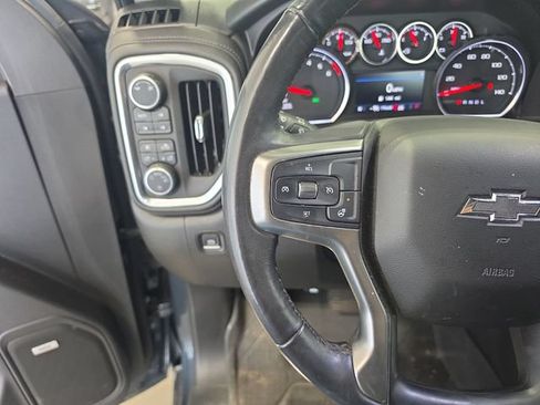 Used 2019 Chevrolet Silverado 1500 RST AWD/4WD image 11