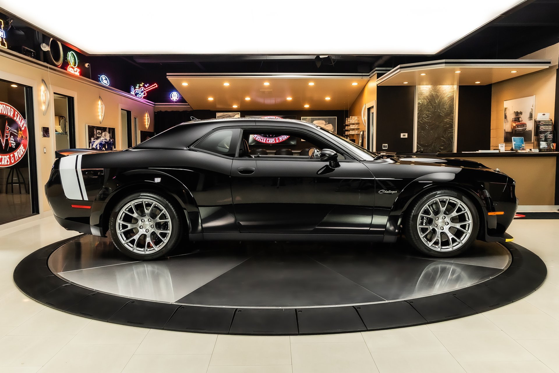 Used 2023 Dodge Challenger SRT Hellcat Redeye RWD image 11