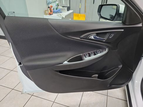 Used 2024 Chevrolet Malibu RS w/ LPO, Floor Liner Package image 45