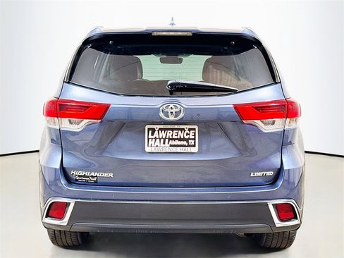 Used 2019 Toyota Highlander Limited image 5