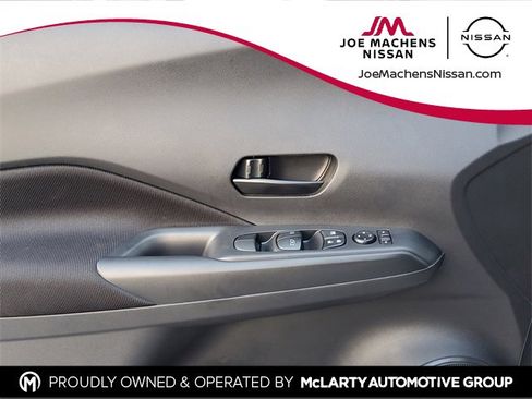 New 2025 Nissan Kicks Play S image 21