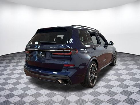 Used 2023 BMW X7 xDrive40i w/ M Sport Package AWD/4WD image 9