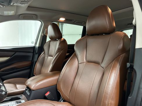 Used 2019 Subaru Ascent Touring w/ Popular Package #3 image 24