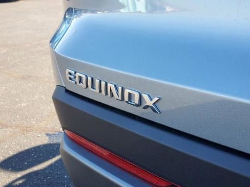 New 2026 Chevrolet Equinox LT image 6