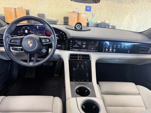 Used 2021 Porsche Taycan Turbo w/ Premium Package AWD/4WD image 30