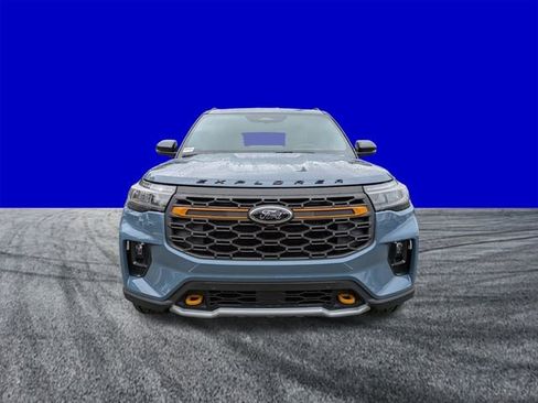 New 2026 Ford Explorer Tremor w/ Tremor Ultimate Package AWD/4WD image 9